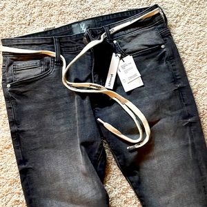 YoungLA Black washout Jeans